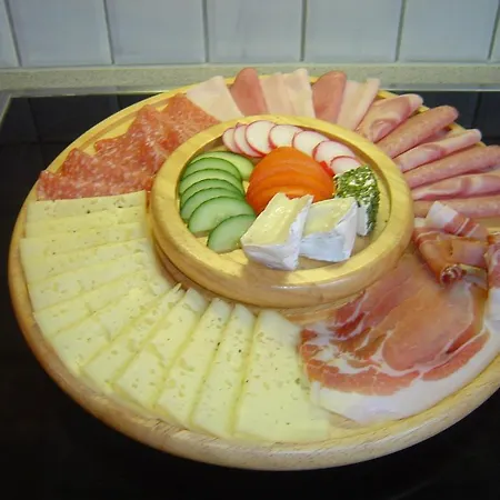 Gstreinhof Apartamento *