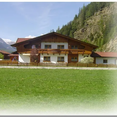 Gstreinhof *